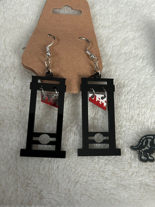 Spooky earrings